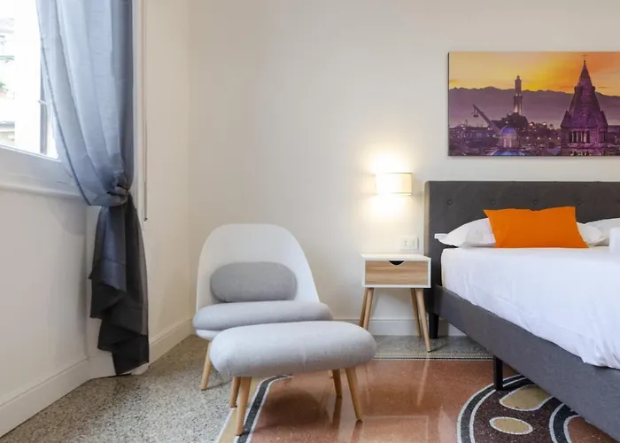 Joivy Elegant 1-bedroom Flat Near Spianata Castelletto דירה *